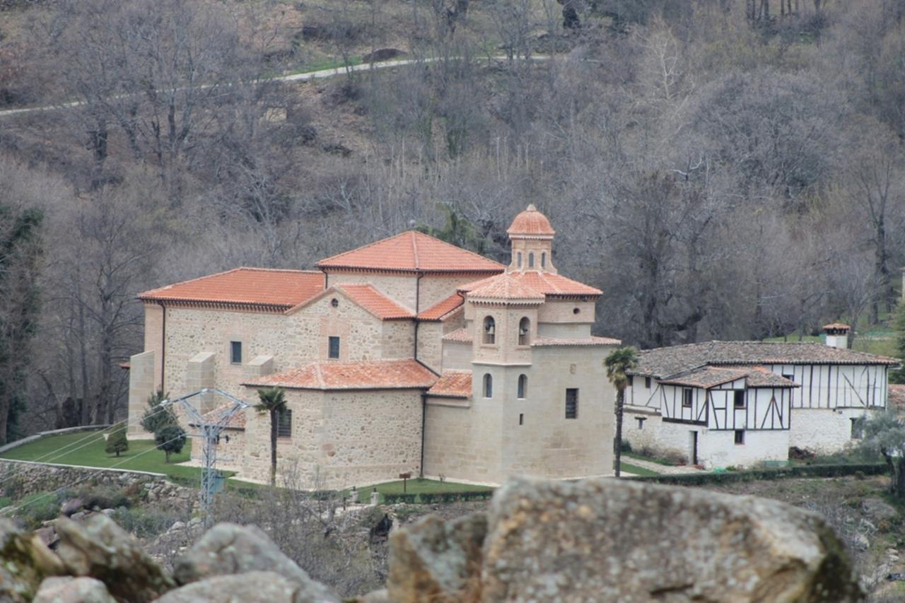 Hostal Rural Luna Y Hostal Rural Lunaposada Candeleda Eksteriør bilde