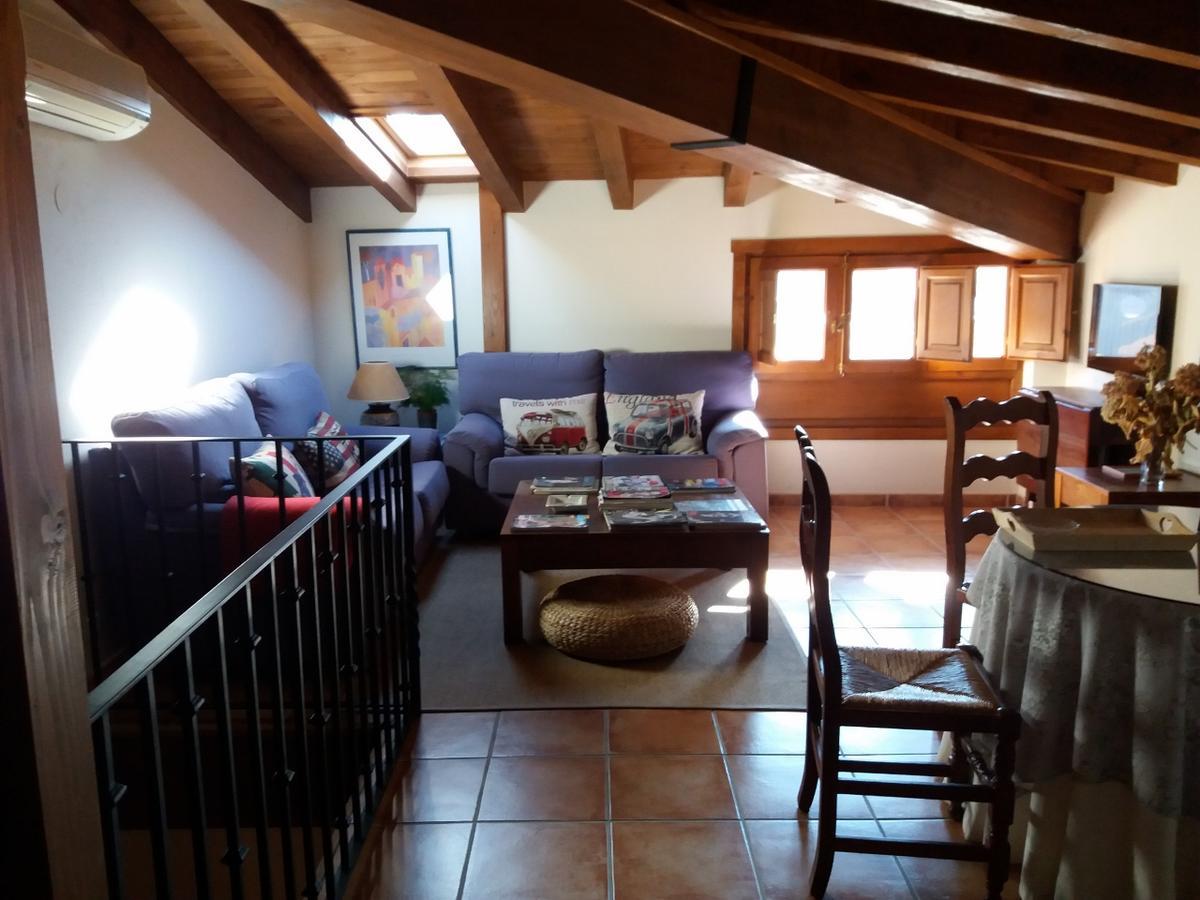 Hostal Rural Luna Y Hostal Rural Lunaposada Candeleda Eksteriør bilde