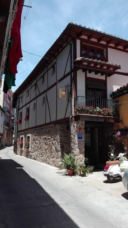 Hostal Rural Luna Y Hostal Rural Lunaposada Candeleda Eksteriør bilde